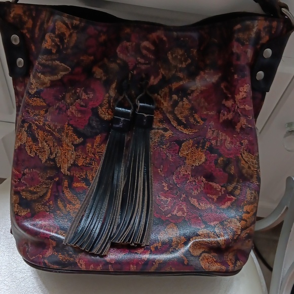 EUC Patricia Nash Floral Brocade Leather Bucket bag - Picture 9 of 9
